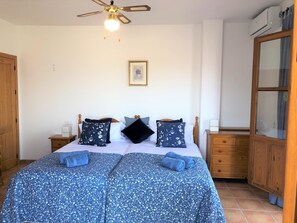 3 bedrooms, iron/ironing board, travel cot, free WiFi