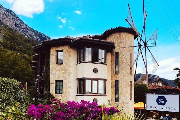 Façade de lâhĂ©bergement