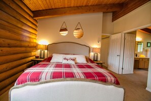 Casa, 4 habitaciones | 4 habitaciones y espacio para trabajar con laptop 