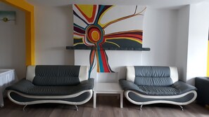 Lounge - Blue Room Hostel Newquay (Newquay)