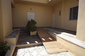 Entrada al alojamiento