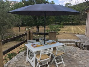 Servei de restauració a l'aire lliure