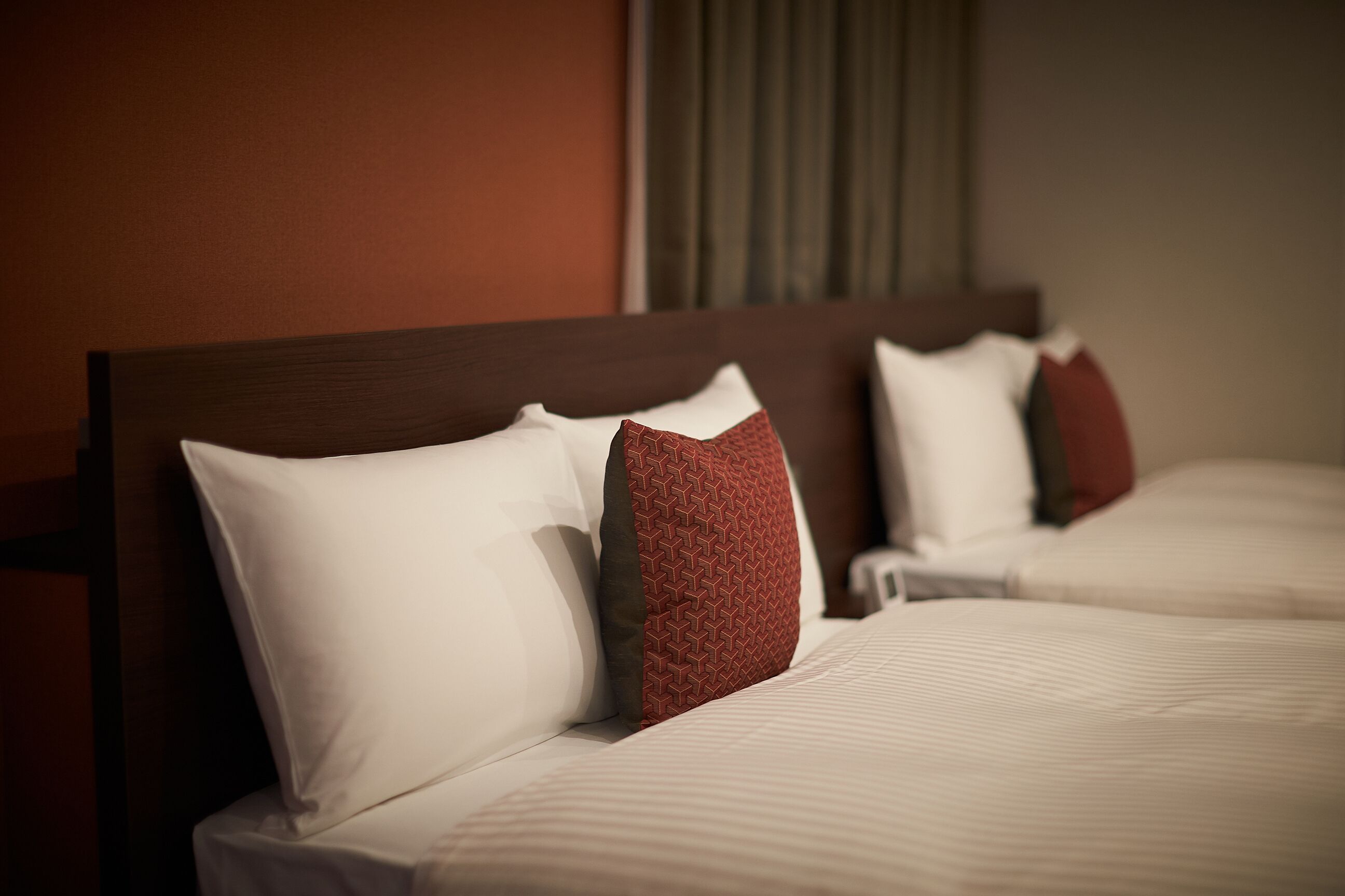 barrier-free room | 1 bedroom, down duvets, desk, laptop workspace