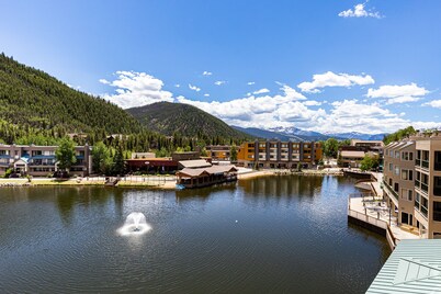 Lakeside Condo w/ Mountain & Lake Views from Balcony, Steps to Shops/Dining!