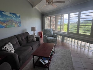Smart TV, books - 2BD/2BA on the golf course with stunning ocean views (Christiansted)