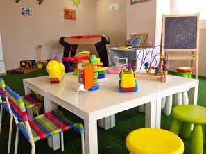 Children’s play area – indoor