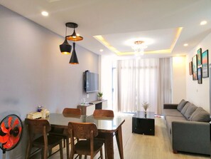 Télévision à écran plat