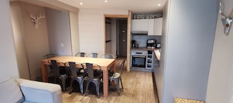 Appart 8 Personnes avec Salon Neuf et Parking Couvert - Le Thuria calls you