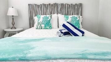 Individually decorated, individually furnished, laptop workspace