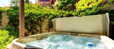 مغطس سبا خارجي