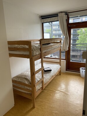 3 bedrooms, WiFi