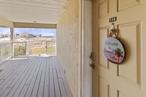 Property grounds - Sunset Villa-Sound views, pool, 5 min to beach (Navarre)