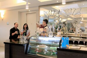 Restaurant - Collection O 14 Sun Boutique Hotel (Kuta)