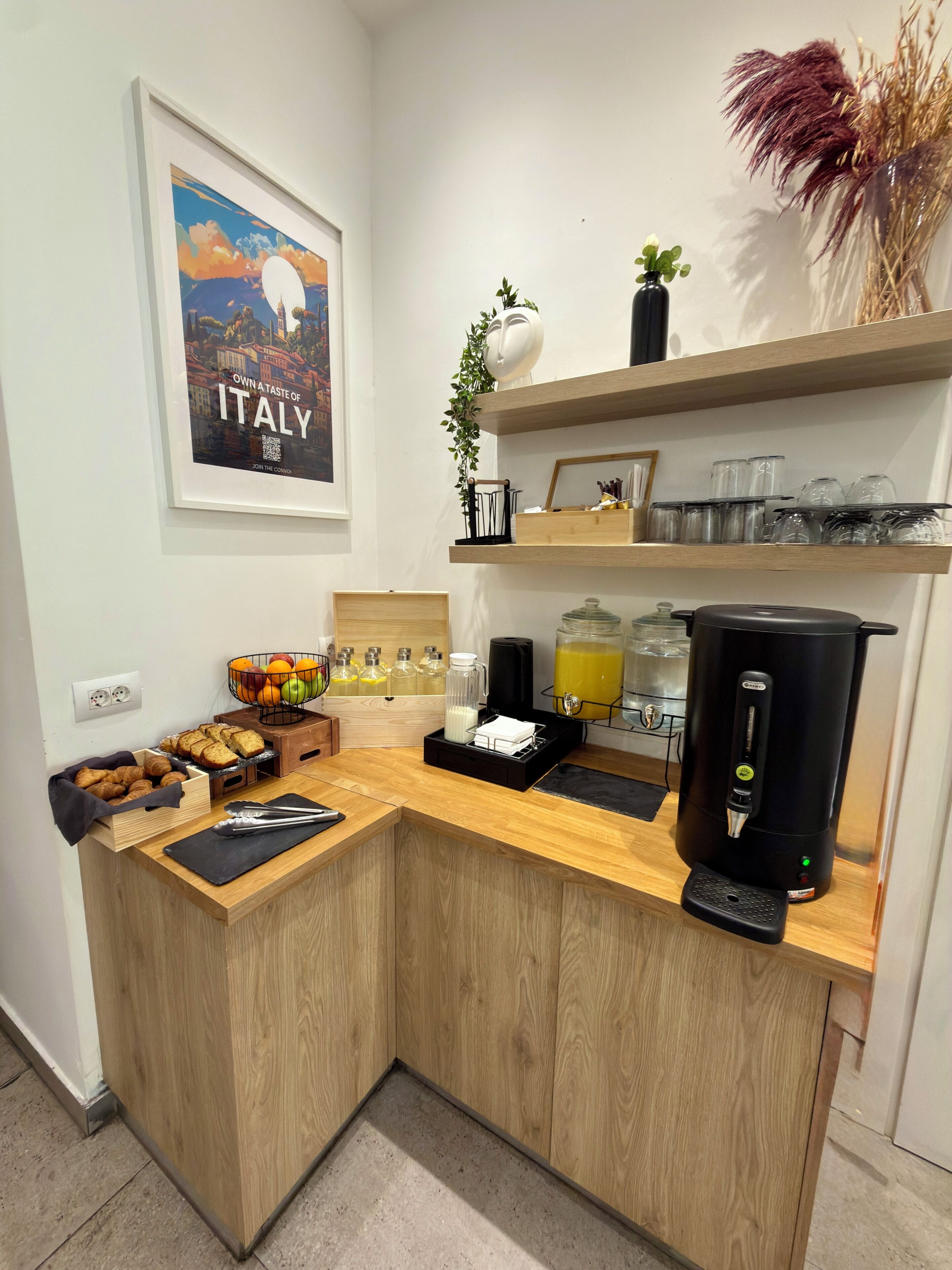 Desayuno buffet todos los días (con cargo)
