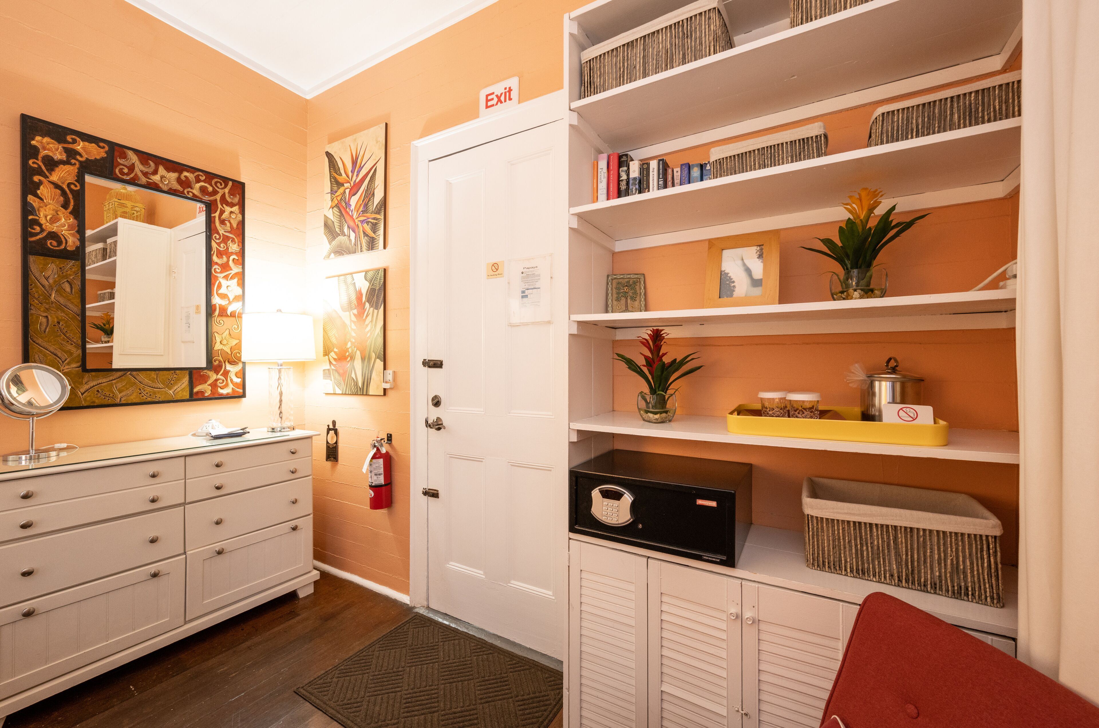 Photo - The Mermaid & The Alligator