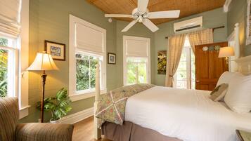 Sunroom - Adult Exclusive | In-room safe, iron/ironing board, free WiFi, bed sheets