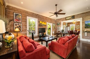 Reception - The Mermaid & Alligator (Key West)