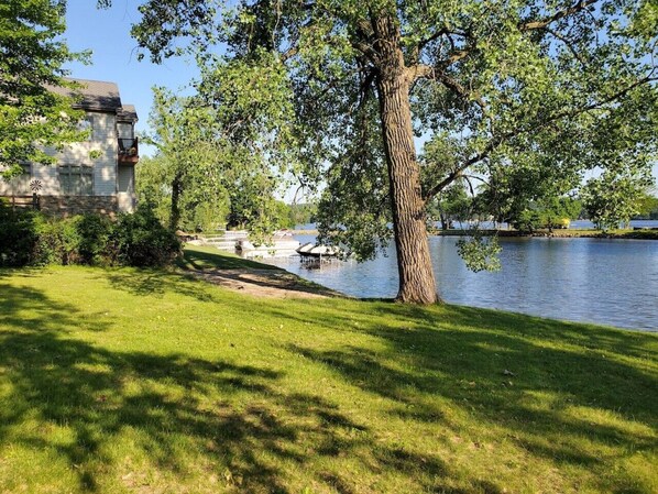 Property grounds - All Inclusive Getaway ( The Pool House ) (Wisconsin Dells)