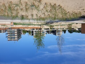 حمام سباحة