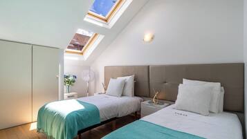 2 bedrooms, desk, iron/ironing board, free WiFi