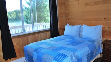 Traditional Room, 2 Katil Ratu (Queen) | Peralatan tempat tidur premium, dihias secara berasingan