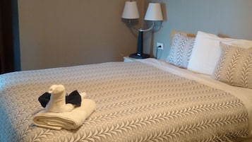 1 chambre, literie de qualité supérieure, décoration personnalisée