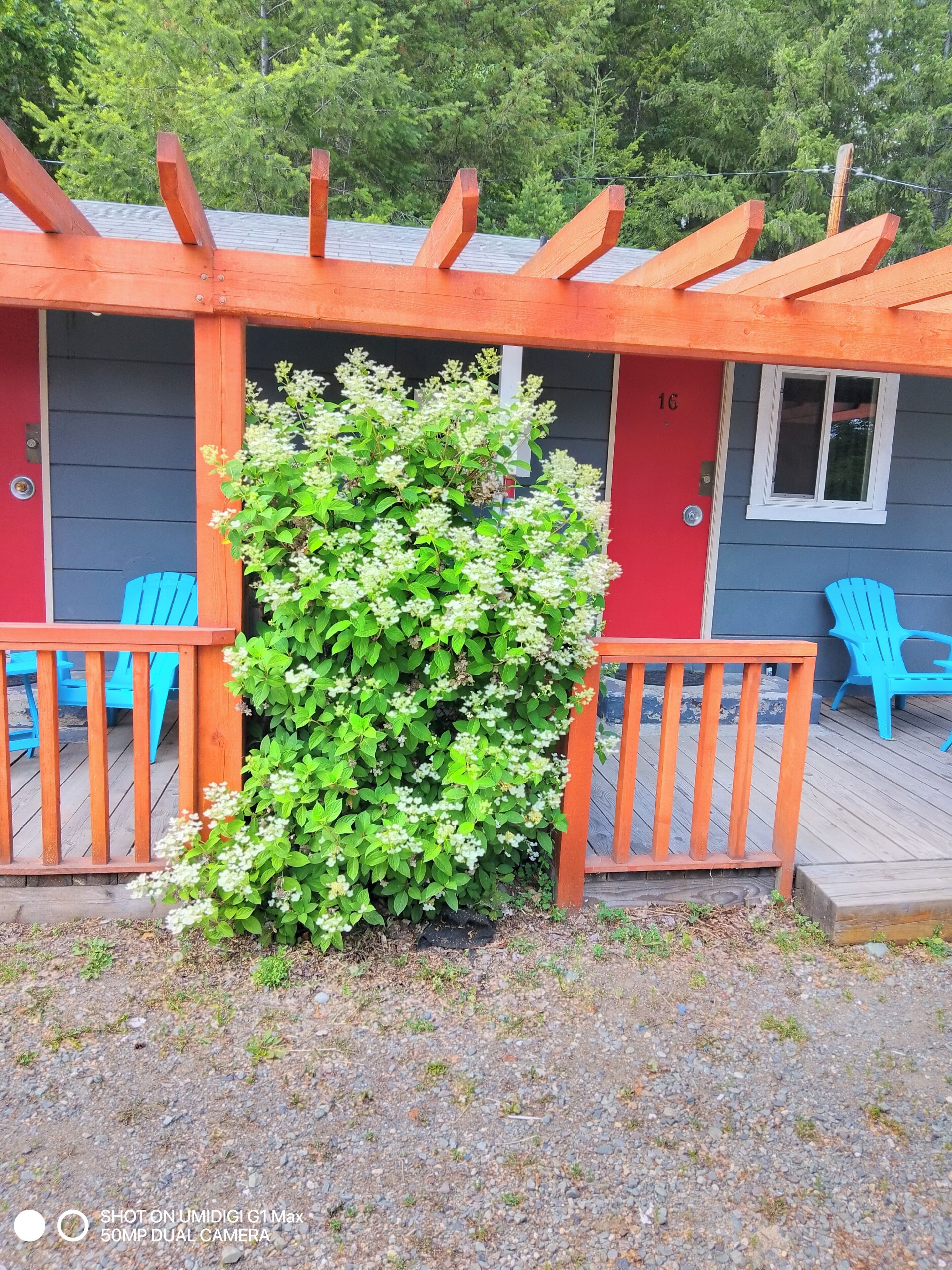 Economy-rum - 1 queensize-säng | Sängtillbehör av högsta kvalitet, individuell inredning och unika möbler