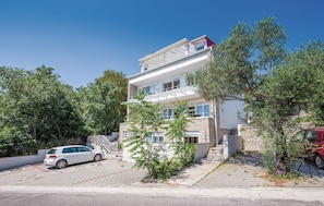 Apartment | Exterior - Beautiful Home in Dramalj With Wifi and 2 Bedrooms (Crikvenica)