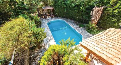 Stunning Home in Miliou Paphos With 3 Bedrooms, Sauna and Outdoor Swimming Pool