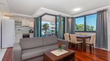 Apartment | Living room | Smart TV