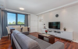 Apartment | Living room