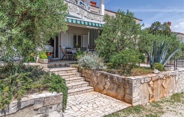 Huoneisto | Ulkopuoli