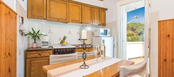 Stunning Home in Kampor With Wifi and 2 Bedrooms