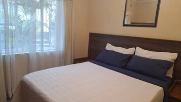 2 Schlafzimmer, Bügeleisen/Bügelbrett, kostenloses WLAN, Bettwäsche