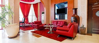 OYO 118 Revira Hotel