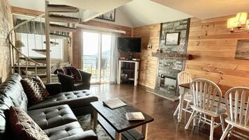 Smart TV, fireplace, DVD player