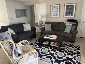 Smart TV - 2 bedroom, 2 full bathrooms Condo at OIB (Ocean Isle Beach)