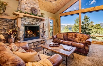 Aspen Leaf Chalet Vacation Home at Windcliff