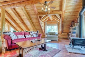 Smart TV, fireplace, video games, DVD player