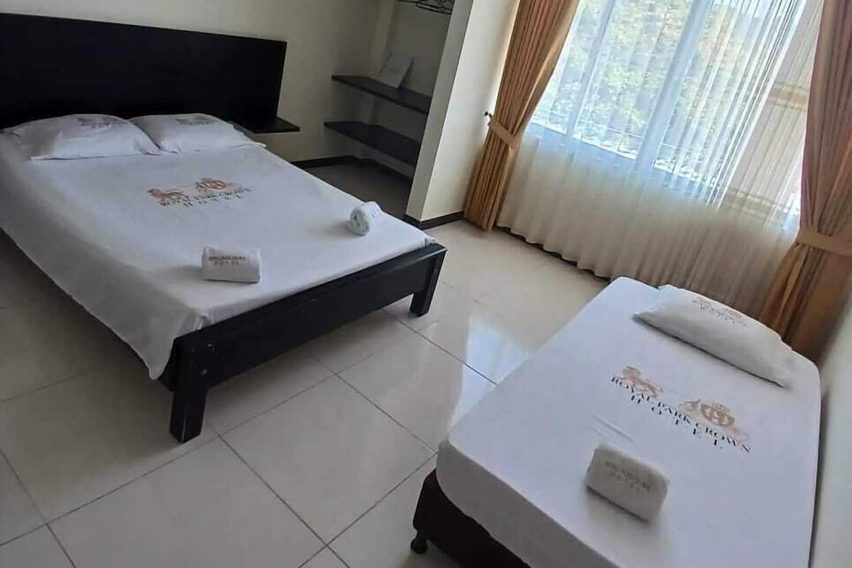 Wifi gratis y ropa de cama 