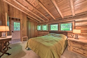 2 bedrooms, bed sheets