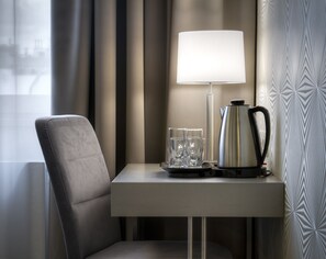 Allergikerbettwaren, Select-Comfort-Betten, Minibar, Zimmersafe