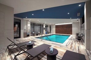 Indoor pool - Residence Inn by Marriott Manchester Downtown (Manchester)