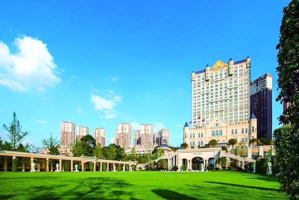 Exterior - Wyndham Grand Kunming East (Kunming)