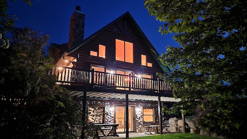 🏞New Log Cabin*Perfect Location by Devil's Lake*Close to Dells*Ski*Fireplace*🏕