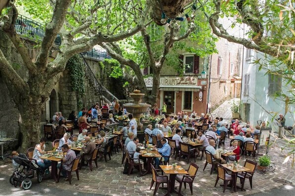 Restauration extérieure