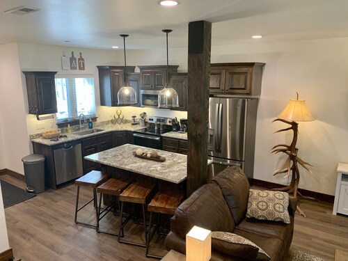 Mountain Town Getaway in Teton Valley