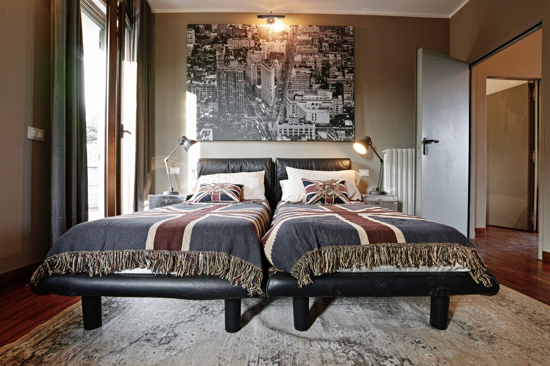 4 bedrooms, free WiFi, bed sheets