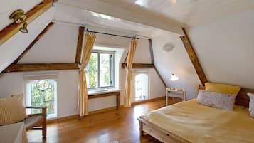 3 camere, ferro/asse da stiro, Wi-Fi gratuito, lenzuola