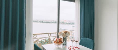 Panoramic Suite | Kemudahan bilik